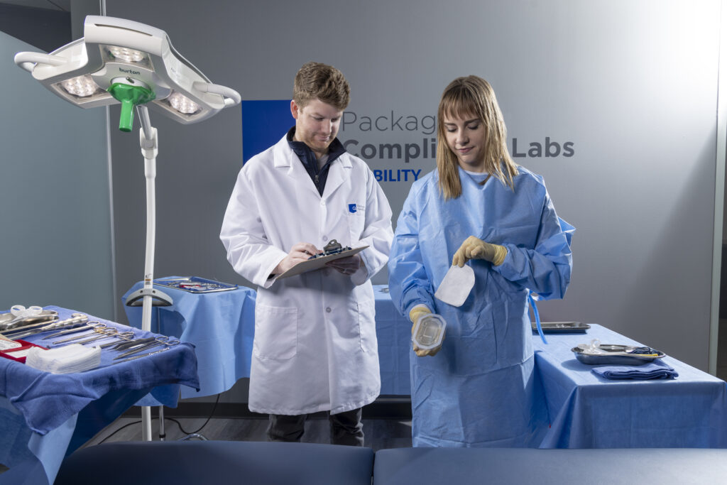 2 subject matter experts performing a usability study