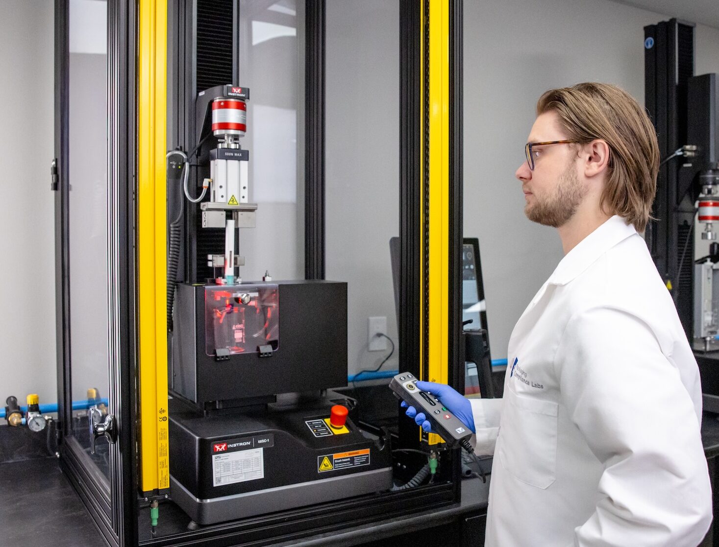 autoinjector testing equipment for pharmaceuticals
